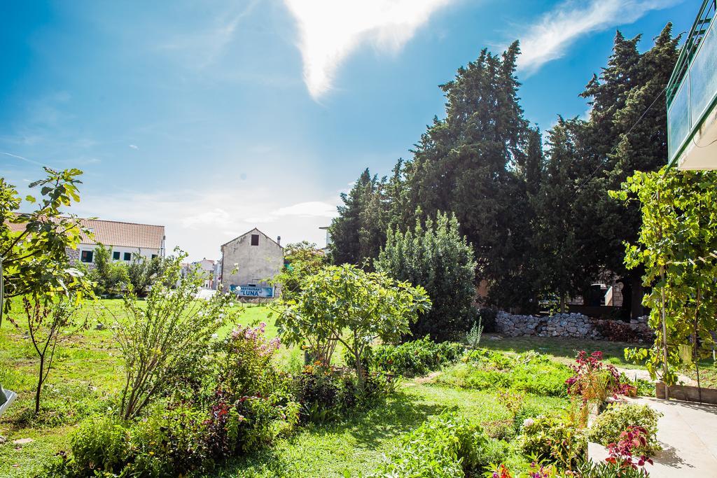 Apartments Grubisin Трибунь Екстер'єр фото